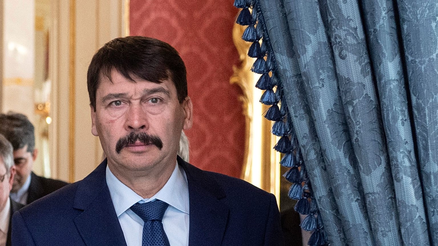 Megszavazása napján életbe is lépett a „felhatalmazási törvény”