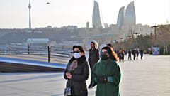 Azerbaycan'da sokağa çıkma yasağı ilan edildi