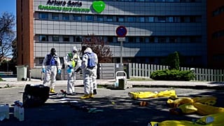 COVID-19: Επιπλέον 849 νεκροί τις τελευταίες 24 ώρες στην Ισπανία