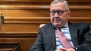 Ρέγκλινγκ: Αυτή είναι η λύση για την έκδοση κορονοομολόγων