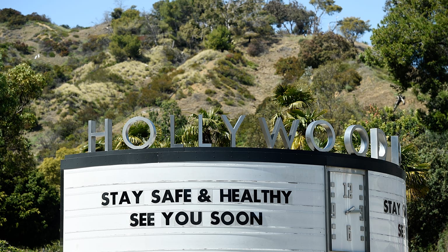 Covid-19 Hollywood filmlerini erteletti, Türk yapımcılar orijinal çözümler buldu