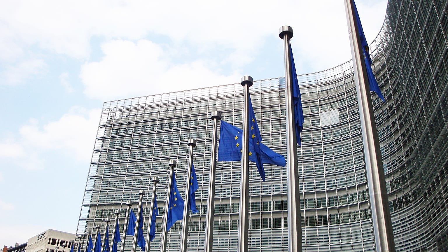 Ικανοποίηση Κομισιόν για την αναβολή στην ισχύ του κανονισμού για τα ιατροτεχνολογικά προϊόντα
