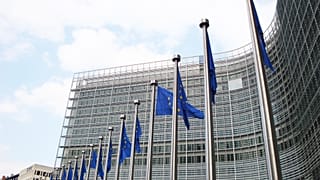 Κομισιόν:250 εκατ. για φρούτα, λαχανικά και γάλα σε σχολεία