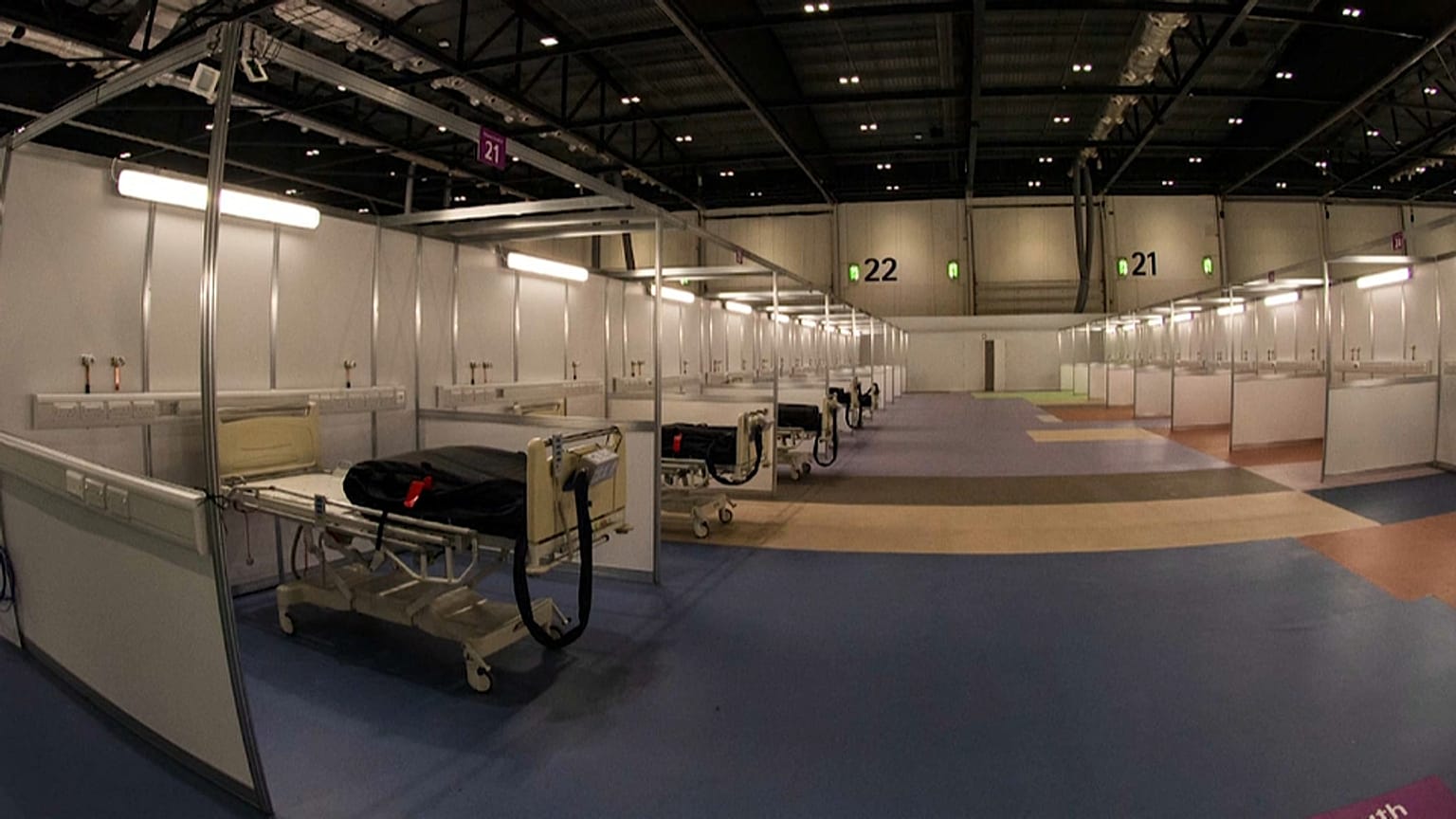 Un premier hôpital de campagne à Londres