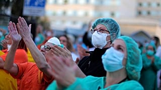 COVID-19: 950 θάνατοι στην Ισπανία μέσα σε μία ημέρα
