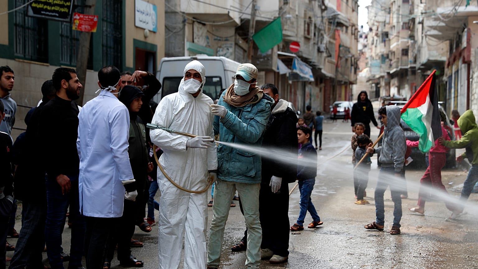 هل هناك تعاون فلسطيني إسرائيلي لمواجهة كورونا؟ 
