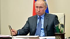 Выходные в России продлеваются до конца апреля 