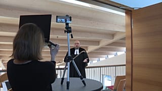 Un pasteur allemand célèbre le culte sur YouTube