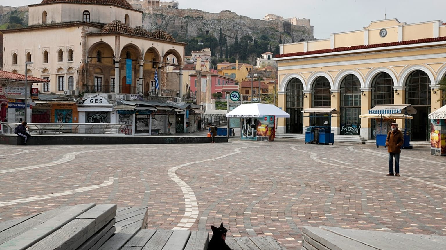 Τηλεφωνική γραμμή ψυχοκοινωνικής στήριξης από το υπουργείο Υγείας και το ΕΚΠΑ