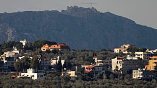 صورة في النبطية بجنوب لبنان تظهر في أعلاها قلعة شقيف وبلدة كفر كلا. 30/01/2018