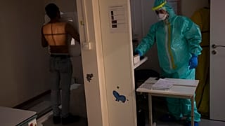 Canlı Anlatım | Covid-19 vaka sayısı dünyada 1 milyon 300 bini, Türkiye'de 30 bini aştı