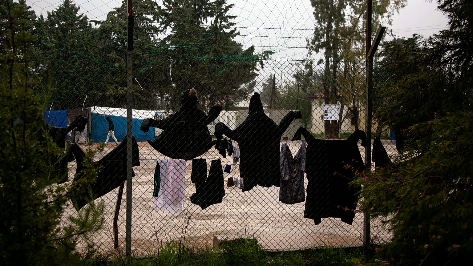 Virus Outbreak  Migrants