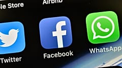 Could a limit on forwarding messages slow coronavirus fake news? 