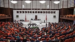 Metropoll araştırması: Saadet dışında diğer partiler oy kaybetti, kararsızlar arttı