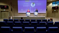 European Commission President Ursula von der Leyen gives a press conference on EU efforts to limit economic impact of coronavirus, Brussels, April 2, 2020. 