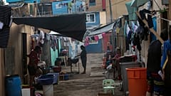 Drasztikusan nőhet a szegények száma 