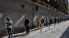 Spanien fordert Solidarität der EU - Mit 683 weniger Tote innerhalb von 24 Stunden