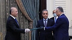 در پی استعفای عدنان زرفی مصطفی کاظمی مامور تشکیل دولت عراق شد