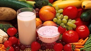 ذخیره مواد غذایی در روزهای قرنطینه؛ چگونه ماندگاری میوه و سبزیجات را افزایش دهیم؟