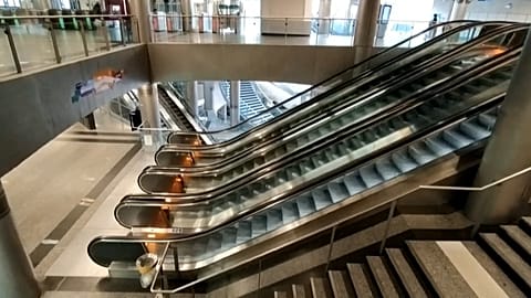 Pariser Metrostationen stehen leer