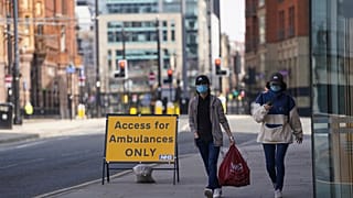 Manchester, 9. April