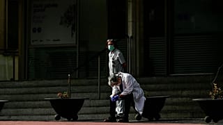 آمار جانباختگان ویروس کرونا در جهان به ۱۰۰ هزار نفر رسید