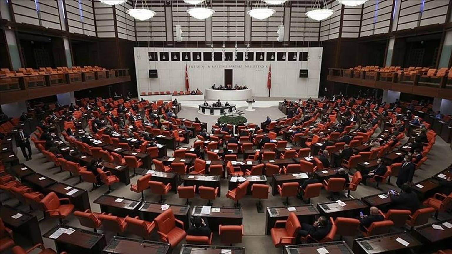 İnfaz düzenlemesi teklifinin ilk 10 maddesi TBMM'de kabul edildi 