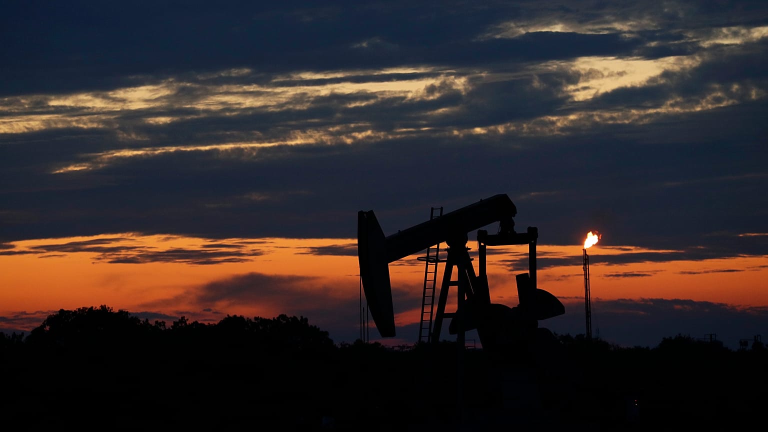 Заберите свою нефть, и мы вам сами заплатим: WTI стоит меньше 0