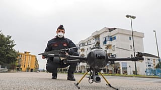 İtalya'da virüsün etkilerini azaltmak için drone kullanımı arttı