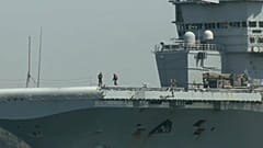 Arrivés à Toulon, les marins du Charles de Gaulle placés en quarantaine