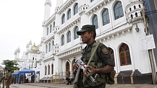 Merényletek Srí Lankán, Merényletek Srí Lankán, SRI LANKA  MULTIPLE EXPLOSIONS AFTERMATH