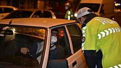 48 saatlik sokağa çıkma yasağının sona ermesinin ardından Kahramanmaraş'ta yoğunluk oluştu 