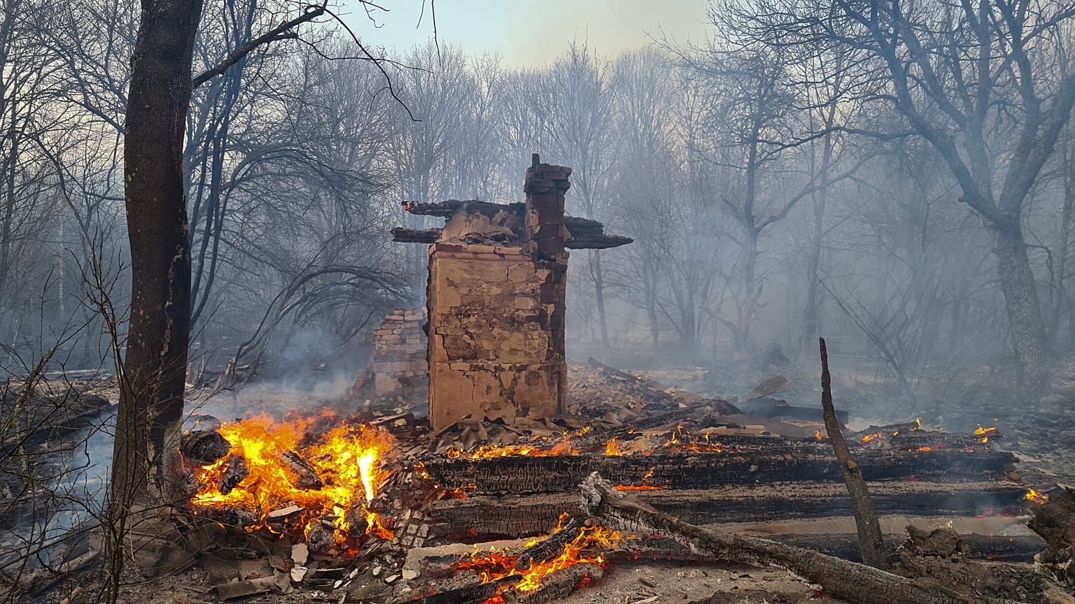 Incendi a Chernobyl