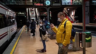 Desce ritmo de infeções e mortes em Espanha