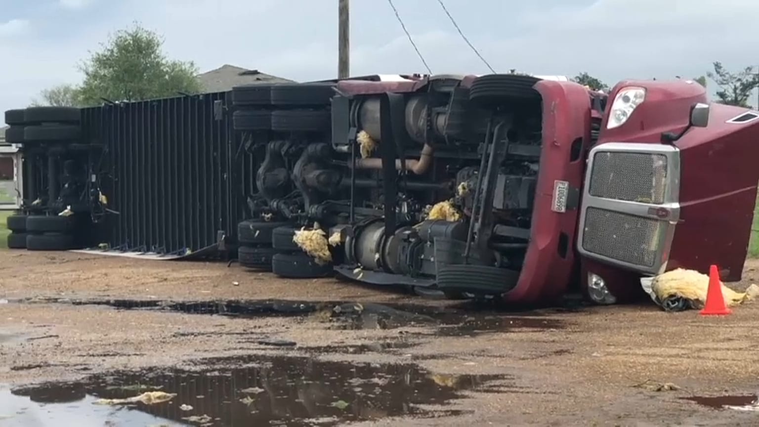 Tornado fordert 11 Tote im Südosten der USA