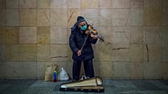 Virus Outbreak 24 Hours Photo Gallery