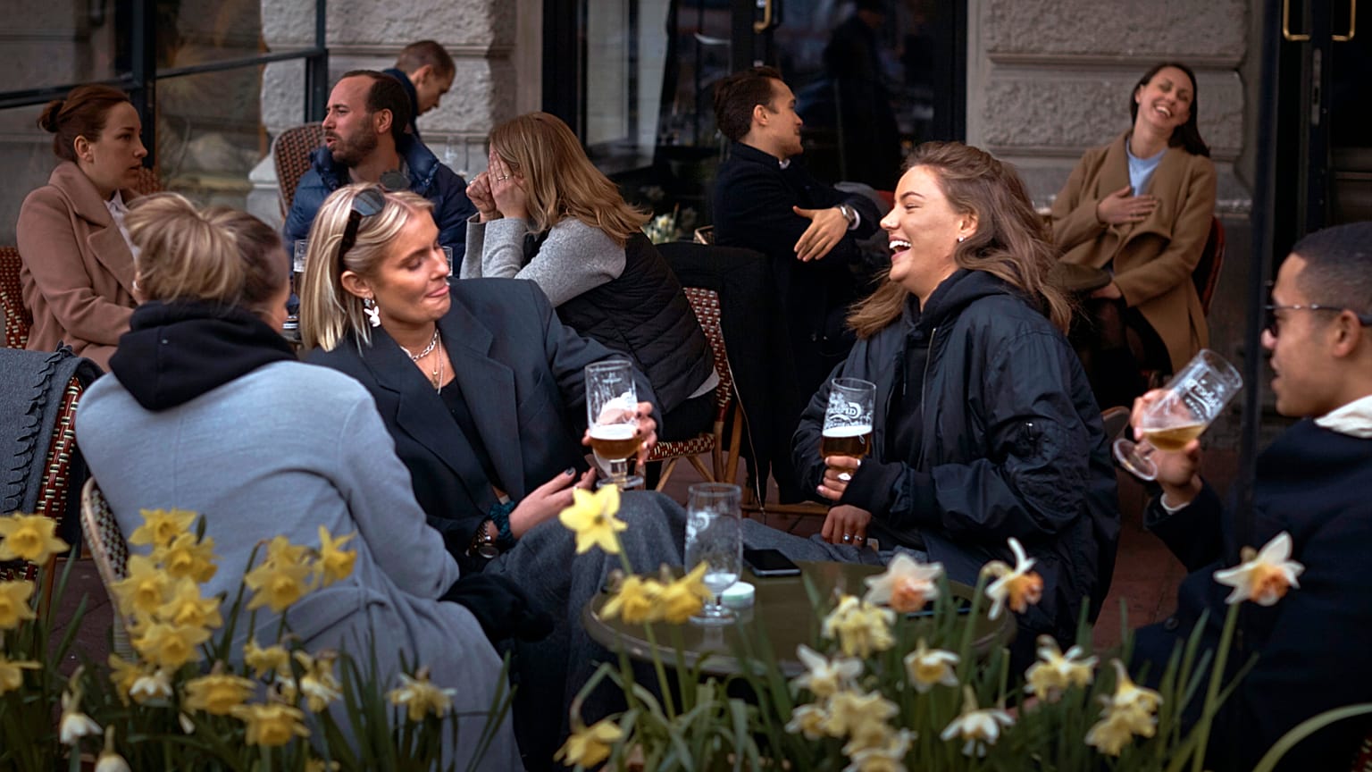 İsveç'te 8 Nisan'da açık bir bar