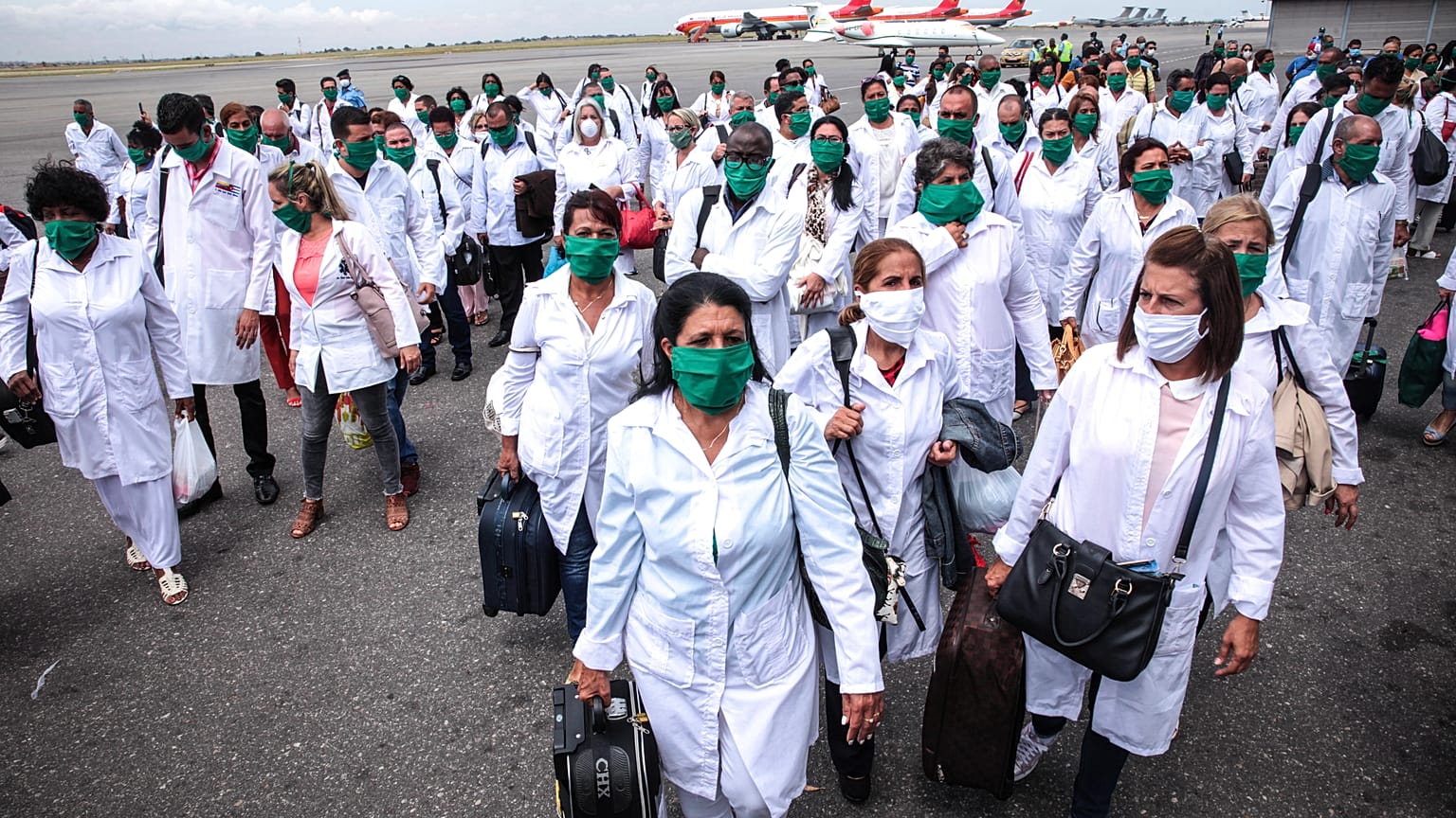 Cuban doctors arrive in Angola to help battle coronavirus