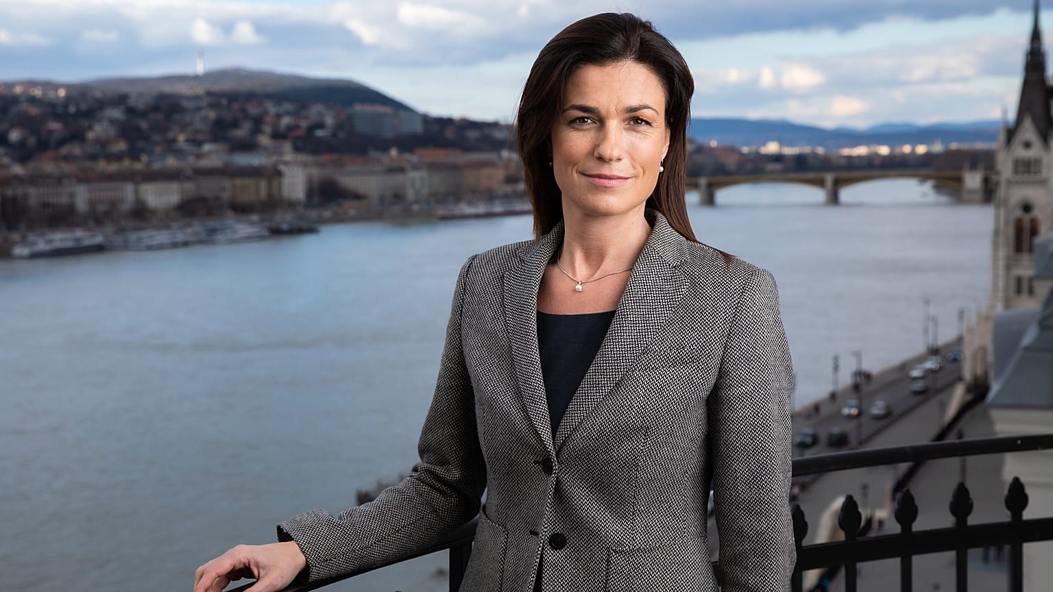 VARGA Judit