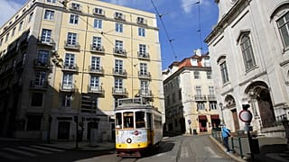 Covid-19 empurra Europa para a recessão