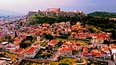 ΔΝΤ: Ύφεση 10% φέτος στην Ελλάδα, μερική ανάκαμψη το 2021