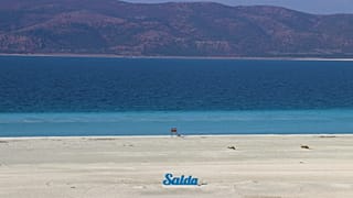 "Türkiye’nin Maldivleri" olarak ünlenen Salda Gölü
