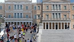 ΕΙΔΙΚΟ ΘΕΜΑ: ΚΟΡΟΝΟΪΟΣ Η ΑΘΗΝΑ ΤΟΤΕ ΚΑΙ ΤΩΡΑ