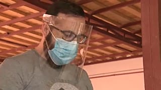 Koronavírus: olcsó és egyszerű a magyar arcpajzs, amit ingyen adnak a kórházaknak