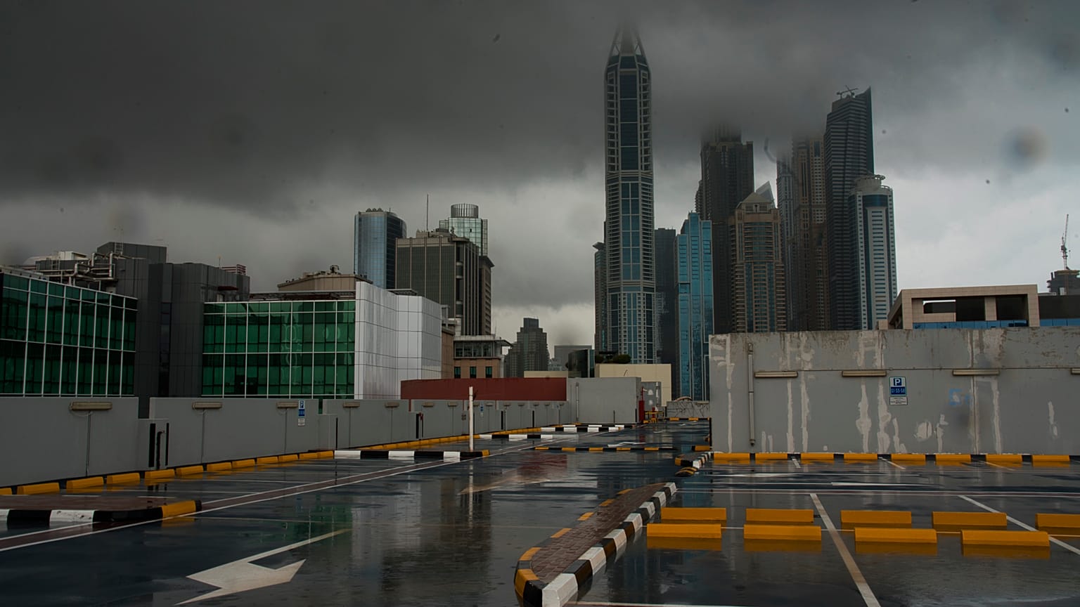 Virus Outbreak Mideast Economies
