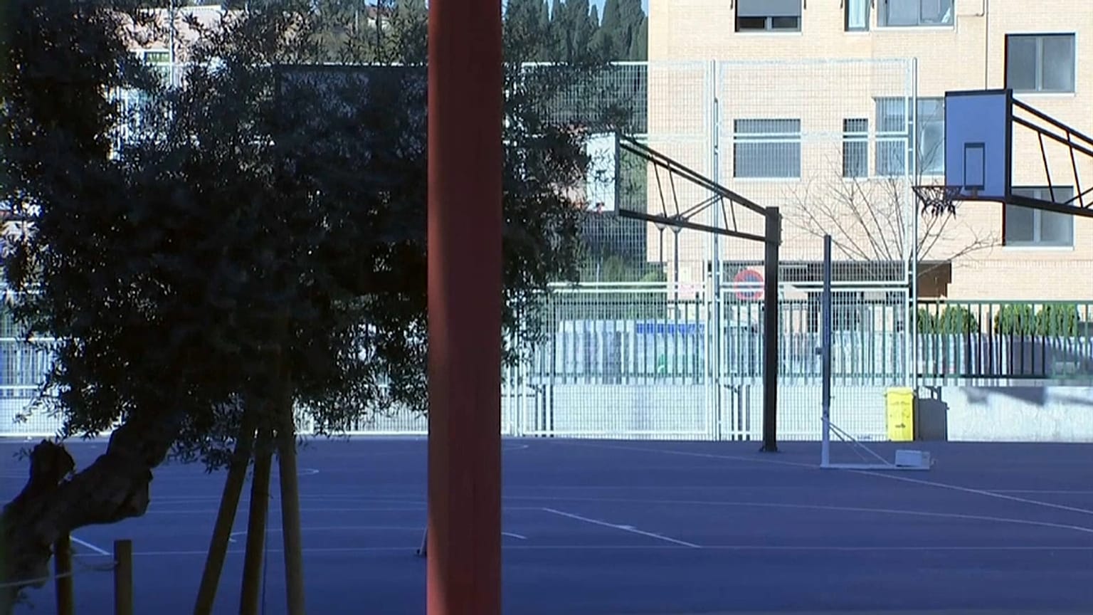 Aprobado general y clases en julio en España