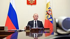 Путин объявил о безвозмездной помощи компаниям