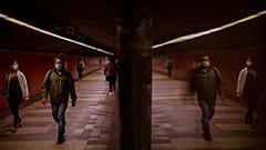 Szankciókat sürgetne az EP Magyarország és Lengyelország ellen