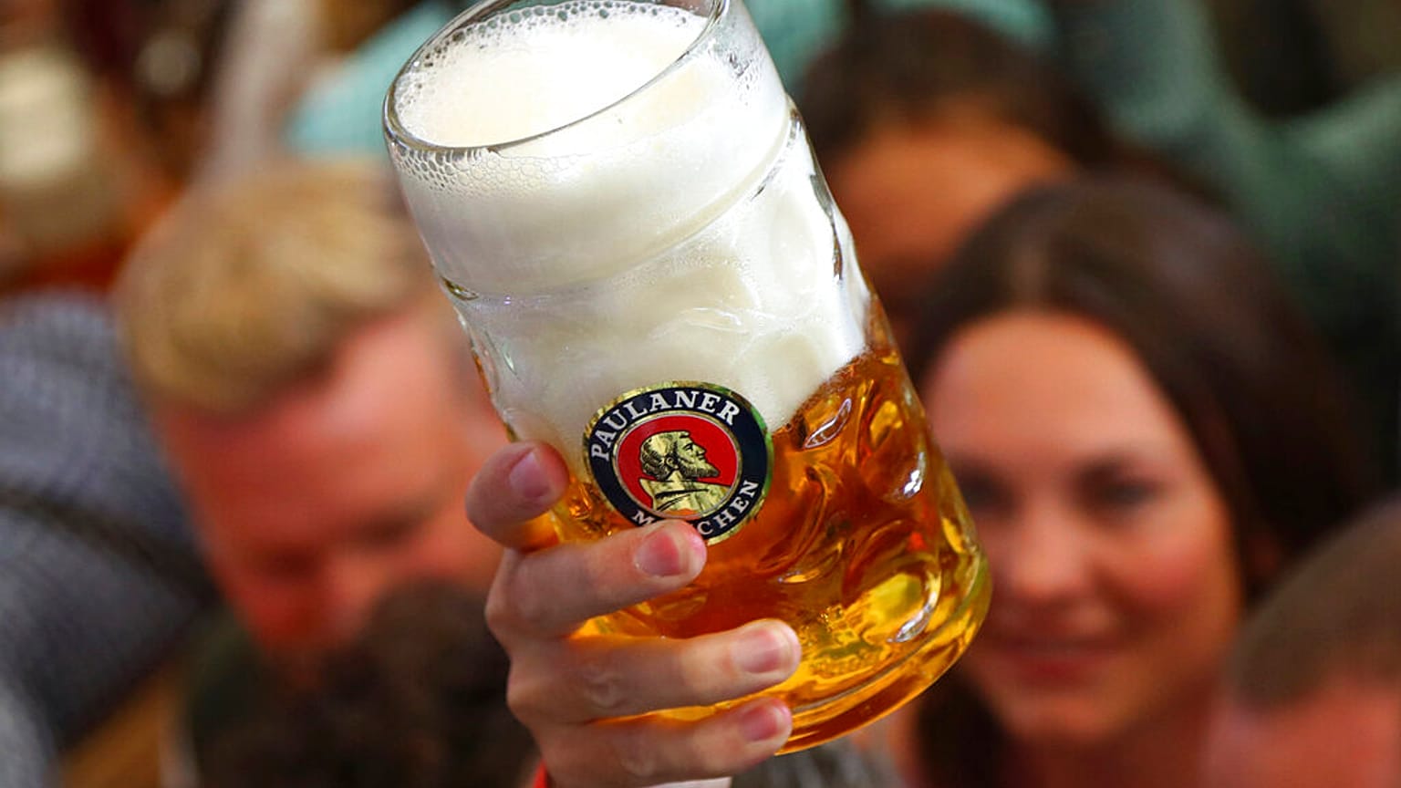 Almanya'da 186 yıldır devam eden festival Oktoberfest'ten bir kare.