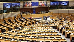  پارلمان اروپا پنهان‌کاری در خصوص بحران کرونا را «سلاحی مرگبار» خواند
